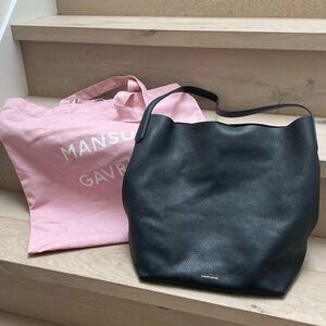 Mansur Gavriel Black Pebbled Leather Tote with Pink Logo Dust Bag